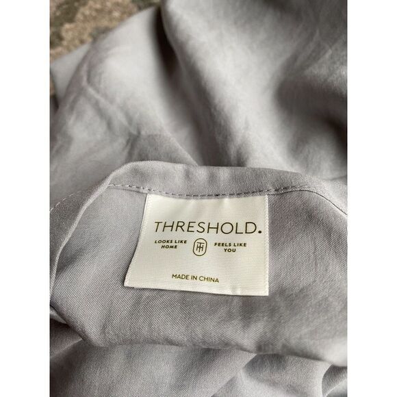 Threshold Crinkle Stitch Pillow Case Set - Picture 3 of 5